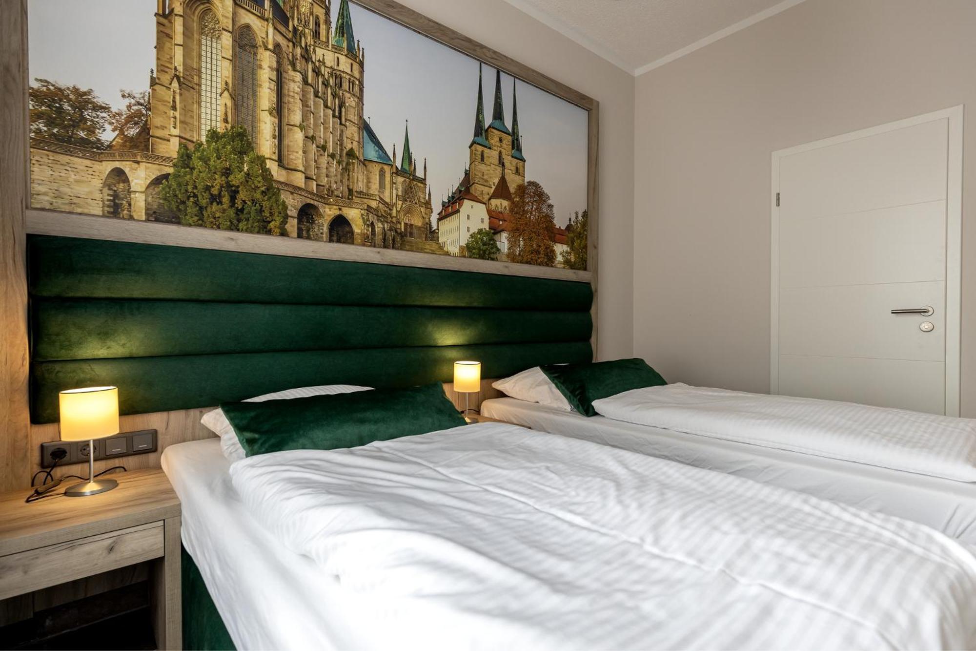 Hotel Garni " Am Domplatz" Erfurt Exterior foto